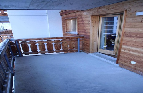 Saint-Pierre-de-Clages Apartamento | Apartment in Nendaz with Ski-In/Ski-Out Access