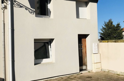 Macheren Apartamento | Apartment in quiet village house