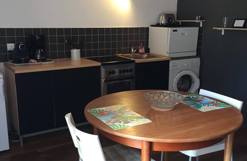 Mucchitone Apartamento | Apartamento en chalet con piscina