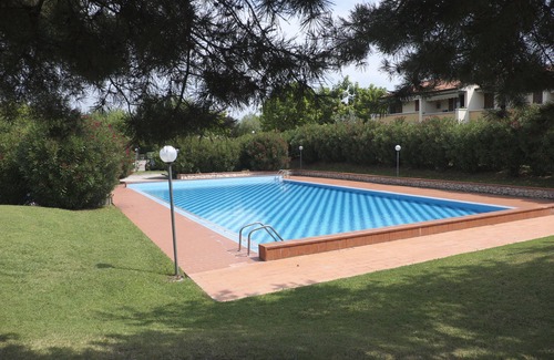 Montioni Apartamento | Apartamento en residencia con jardín privado y piscina para adultos y niños y tenis.
