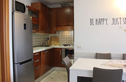 Caprino Veronese Apartamento | Apartment in residence with swimming pool. Private garden