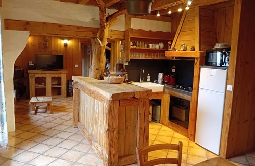 Chamrousse Apartamento | Apartment in resort center chalet