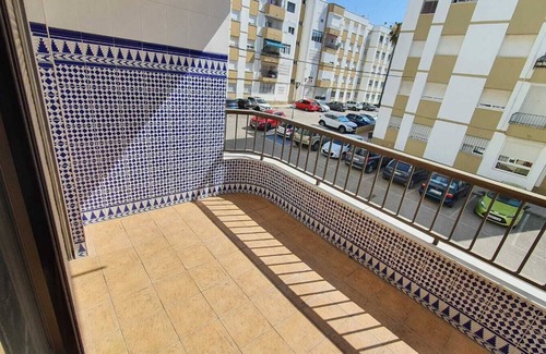 Rota Apartamento | Apartment in Rota City center. 4 Bedrooms.