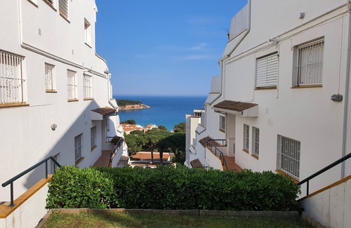 Sant Feliu de Guixols Apartamento | Apartamento familiar con magnificas vistas al mar, a 200 metros de la playa