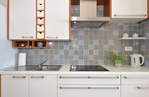 Seget Vranjica Apartamento | Apartamento en Seget Vranjica con Seaview, Balcón, Acondicionador, WIFI (91-3)
