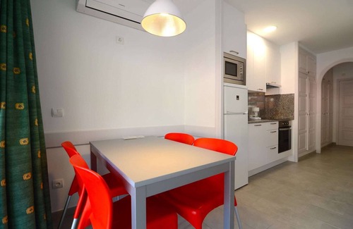 L'Estartit Apartamento | Apartamento en España cerca de Playa y Piscina