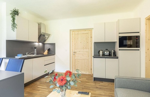Eisenerz Apartamento | Apartamento en Estiria con baño de burbujas