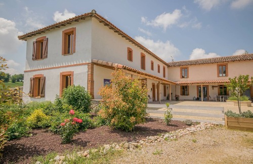 Rabastens Apartamento | Apartamento en Tarn con piscina y jacuzzi