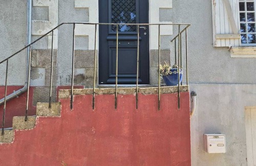 Pontchateau Apartamento | Apartment in the center of town, all amenities on foot