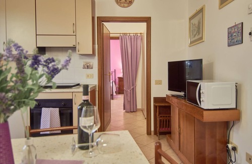 Rivotorto Apartamento | Apartment in the countryside outside Assisi with pool and parking