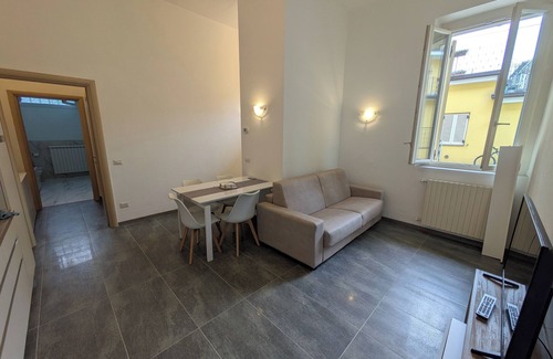Busto Arsizio Apartamento | Apartment in the center of Busto 400MT from the station for Malpensa and Milan