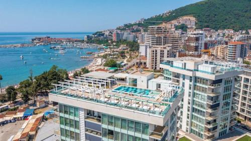 Budva Apartamento | Apartment in the luxury hotel near beach