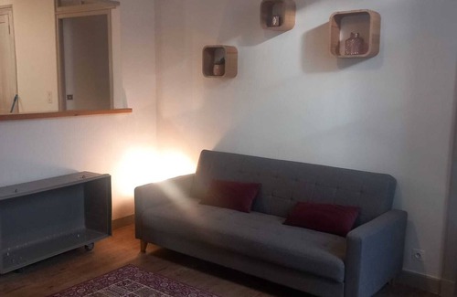 Riscle Apartamento | Apartment in the village center