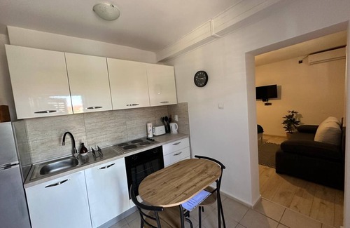 Trpanj Apartamento | Apartamento en Trpanj con Terraza, Acondicionador, WIFI, Lavadora (4199-3)