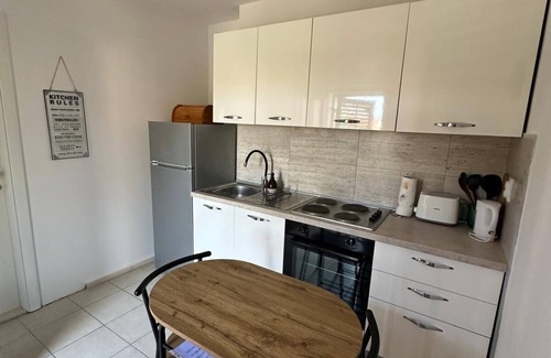 Trpanj Apartamento | Apartamento en Trpanj con Terraza, Acondicionador, WIFI, Lavadora (4199-3)
