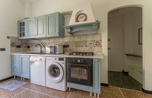 Uscio Apartamento | Apartment in Uscio with 2 bedrooms sleeps 4