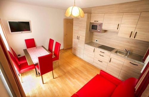 Santa Cristina Val Gardena Apartamento | Apartamento en Val Gardena cerca de pistas