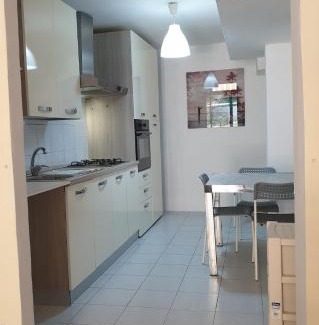 Carosino Apartamento | Apartment in villa with pool