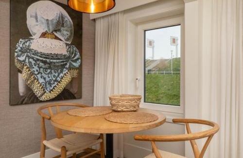 Zoutelande Casa | Apartment in Zeeland near the Beach