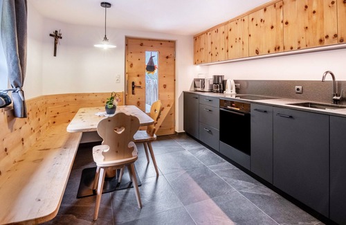 Madonna di Senales Apartamento | Apartamento 'Innerforchhof Schnals' con vistas a la montaña, terraza privada y Wi-Fi