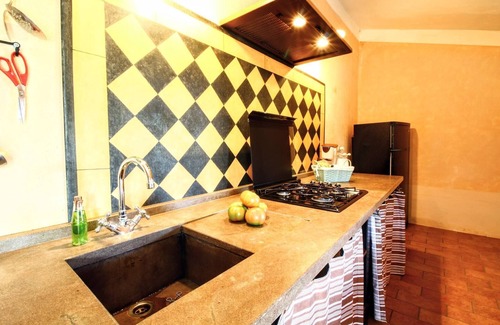 Castiglione del Lago Apartamento | Apartamento cerca del Lago Trasimeno con piscina