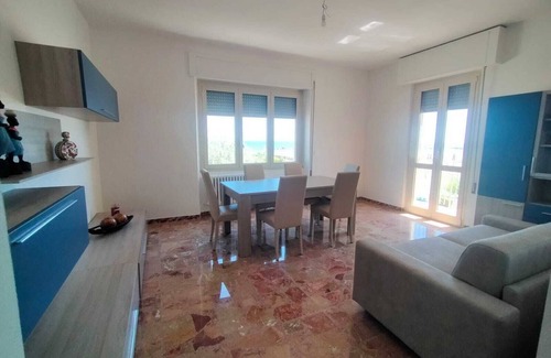 Francavilla al Mare Apartamento | Apartment by the sea