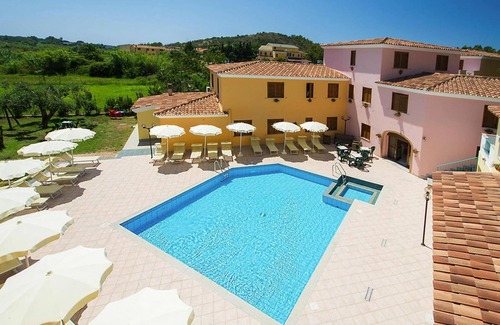 Sos Alinos Apartamento | Apartamento en Sos Alinos Cala Liberotto