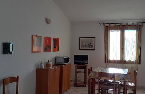 Vaccileddi Apartamento | Relájese en el hermoso mar y Cerdeña