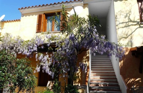 Vaccileddi Apartamento | Relájese en el hermoso mar y Cerdeña