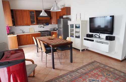 San Zeno di Montagna Apartamento | Apartment 'Il Volo' with stunning views of Lake Garda