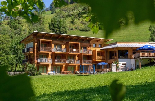 Mareo Apartamento | Apartamento "Le Table D" con vistas a la montaña, jardín y Wi-Fi