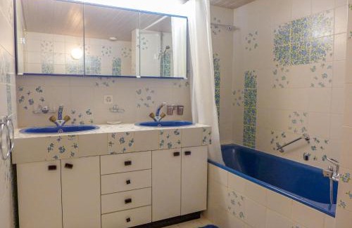 Montana Apartamento | Apartment Jeanne D'Arc Apt- H-58 by Interhome