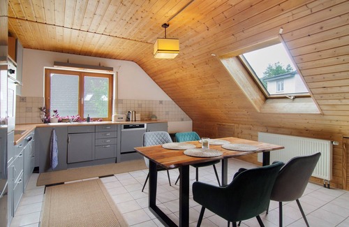 Stockach Apartamento | Apartamento 'Jogis Paradies In Ruhiger Lage' con jardín compartido, balcón y Wi-Fi