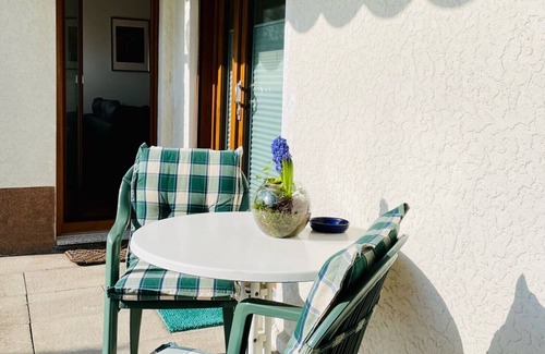 Niedershausen Apartamento | Apartamento 'Ferienwohnung Johanna' con terraza compartida y Wi-Fi