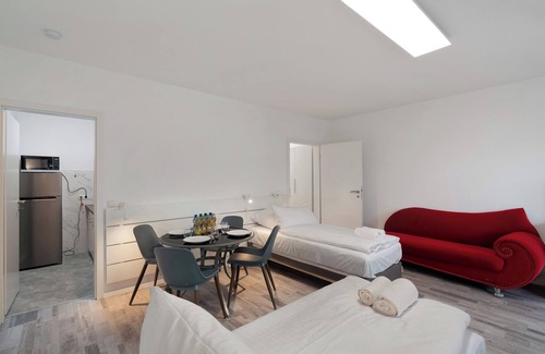 Bad Liebenzell Apartamento | Apartamento 'Kaffeehof 3 - 4 Einzelbetten' con terraza privada y balcón