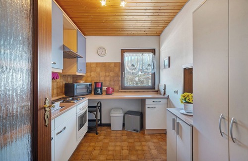 Schonach im Schwarzwald Apartamento | Apartamento 'Karin' con vistas al lago y balcón