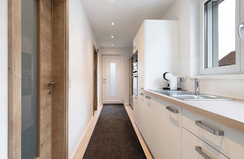 Lustenau Apartamento | Apartamento 'König' con vistas a la montaña, terraza compartida y Wi-Fi