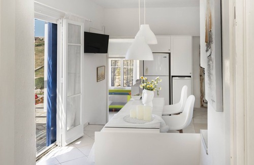 Koundouros Apartamento | Apartamento 'Konstantinos and Eleni's' con vistas al mar, Wi-Fi y aire acondicionado