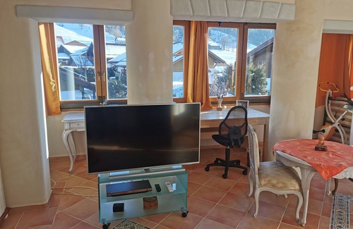 Oberstaufen Apartamento | Apartment Konstanzer Bergblick with winter garden