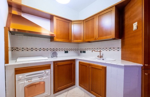 Enna Apartamento | Apartment 'Kore Di Enna' with Mountain View, Wi-Fi and Air Conditioning