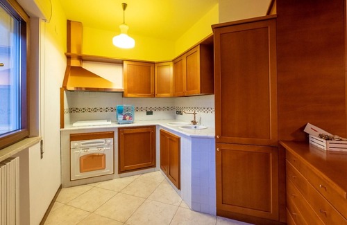 Enna Apartamento | Apartment 'Kore Di Enna' with Mountain View, Wi-Fi and Air Conditioning