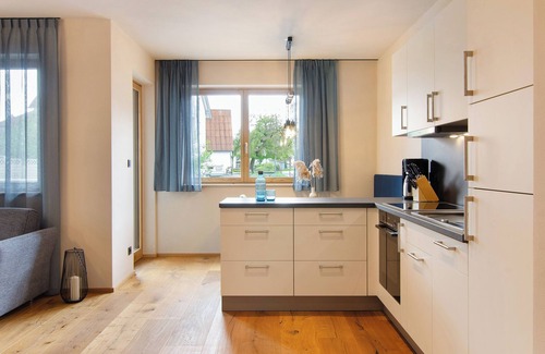 Herbertingen Apartamento | Apartamento 'Krähbach' con terraza privada y Wi-Fi