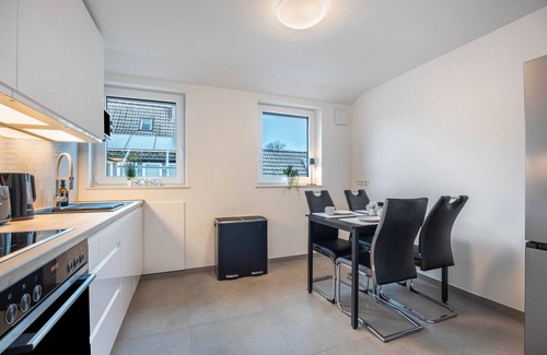 Uelzen Apartamento | Apartamento 'Kroge' con balcón y Wi-Fi