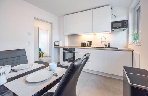 Uelzen Apartamento | Apartamento 'Kroge' con balcón y Wi-Fi