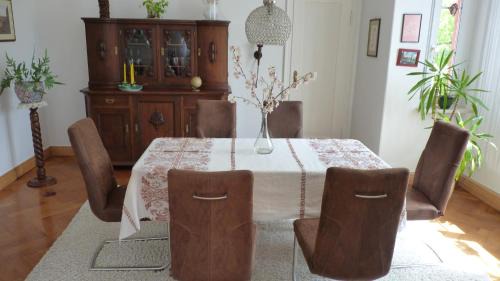 Nordhausen Apartamento | Apartment Kunsthaus Panorama 1 OG mit Balkon