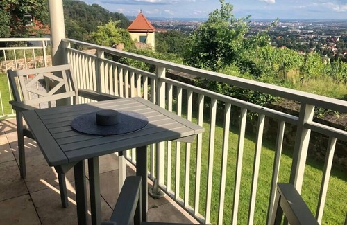 Niederloßnitz Apartamento | Apartment Lösnitzgrund