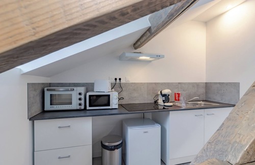 Perigueux Apartamento | Apartment 'l'Azure' with Wi-Fi