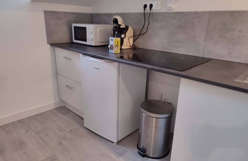 Perigueux Apartamento | Apartment 'l'Azure' with Wi-Fi