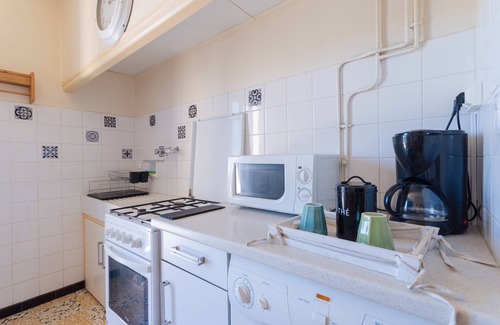 Banyuls-dels-Aspres Apartamento | Apartment 'Les Albères' with Sea View, Wi-Fi and Air Conditioning