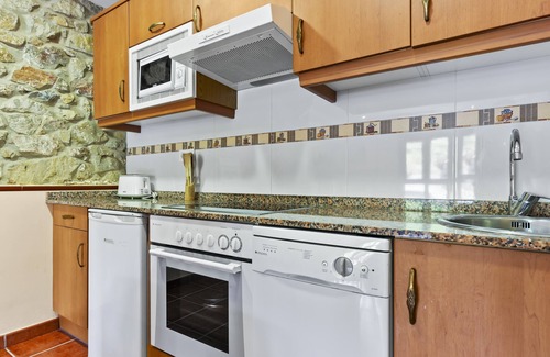 Riberas Apartamento | Apartamento 'La Cabaña' con vistas a la montaña y jardín privado